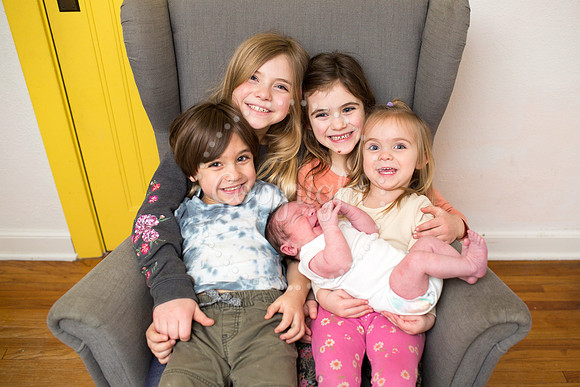 0405LiamsNewbornPictures-27