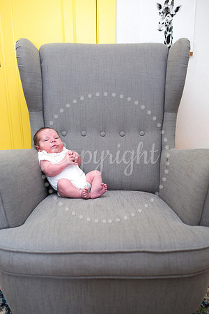 0405LiamsNewbornPictures-16