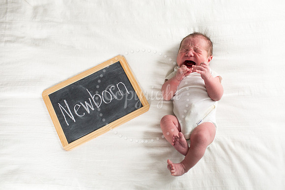0405LiamsNewbornPictures-17