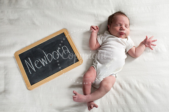 0405LiamsNewbornPictures-19