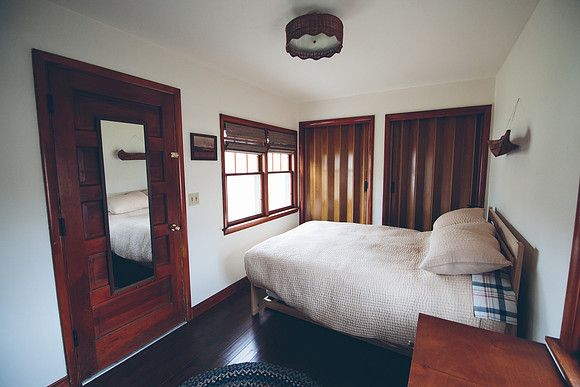 1217AirbnbEdgerton-47