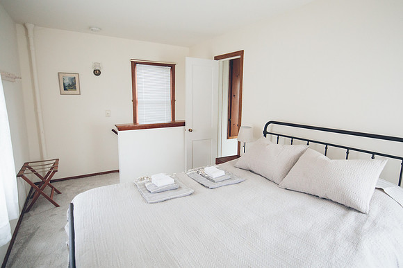 1217AirbnbEdgerton-60