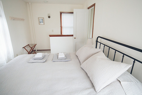 1217AirbnbEdgerton-62