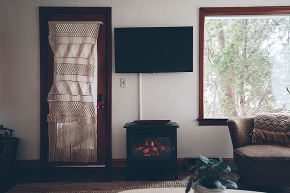 1217AirbnbEdgerton-41